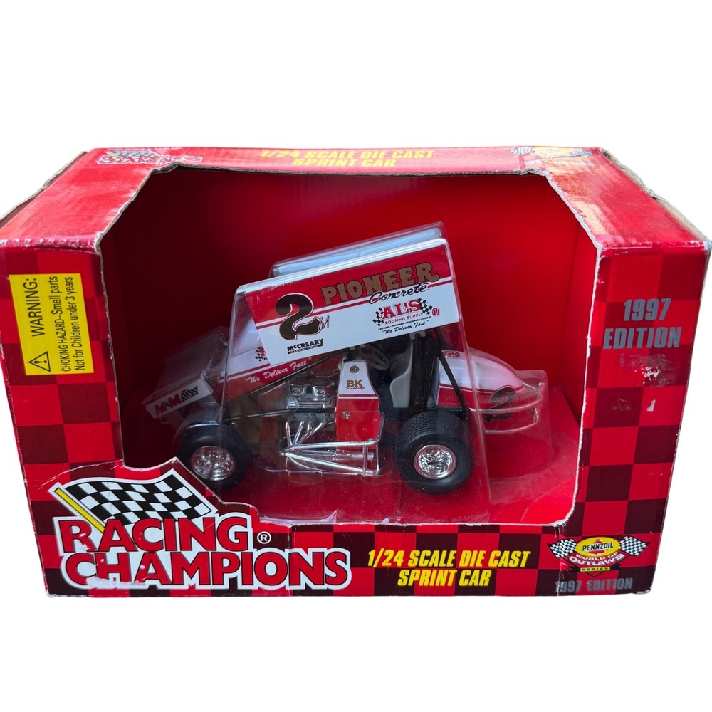 Racing Champions 1997 World of Outlaws Pioneer Concrete 2M Sprint Car 1/24 Scale